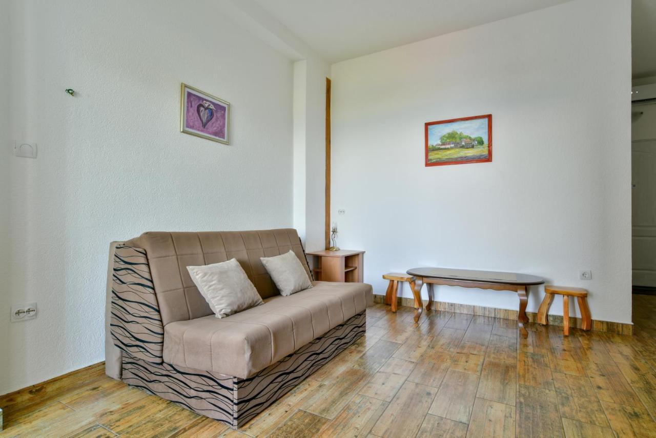 Pataki Guesthouse Petrovac Eksteriør billede